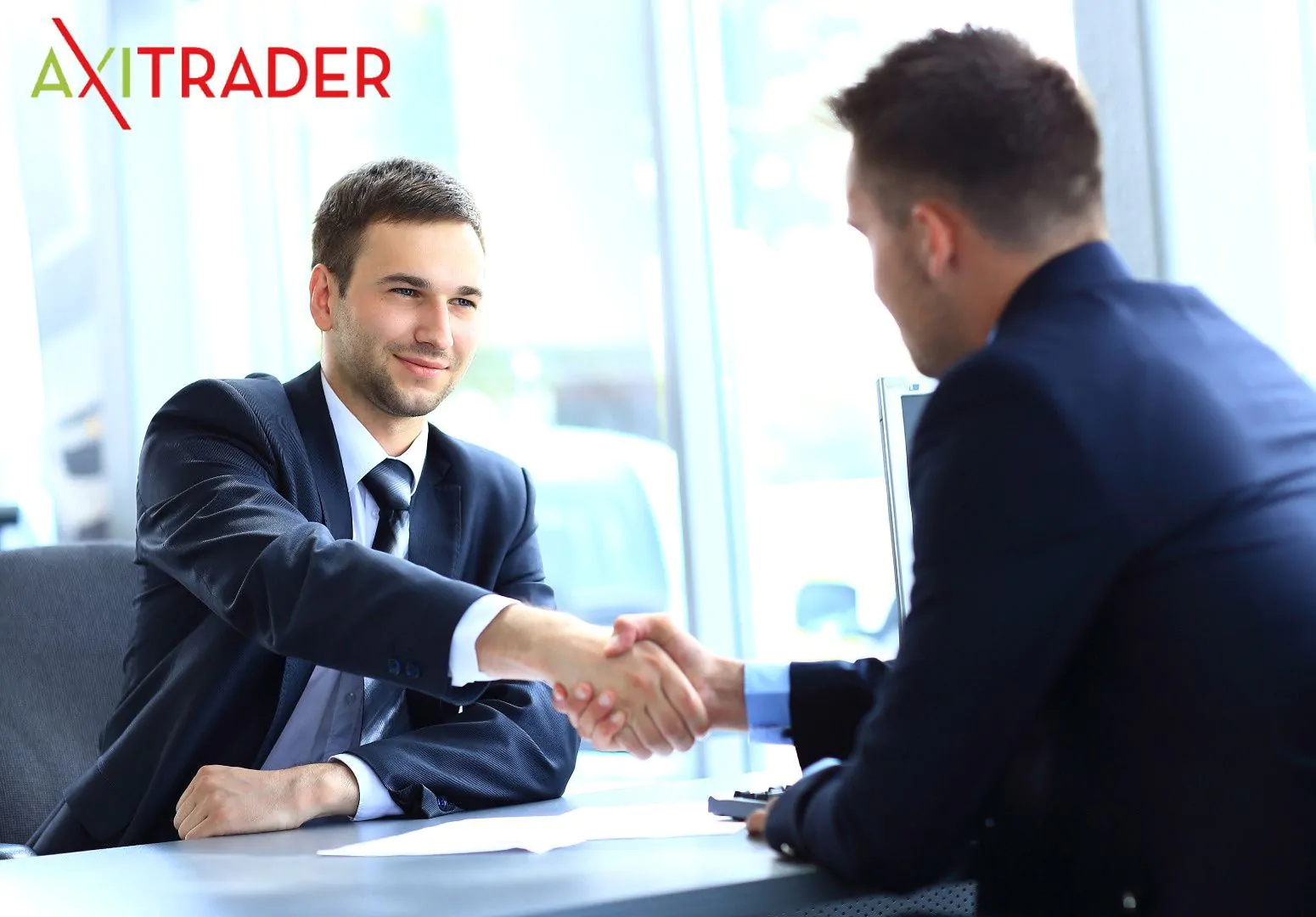 axitrader вывод денег